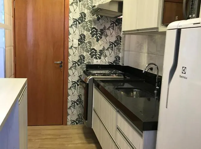 Liberdade 1 QT + Sofá Cama - 200m Metrô. Novo!